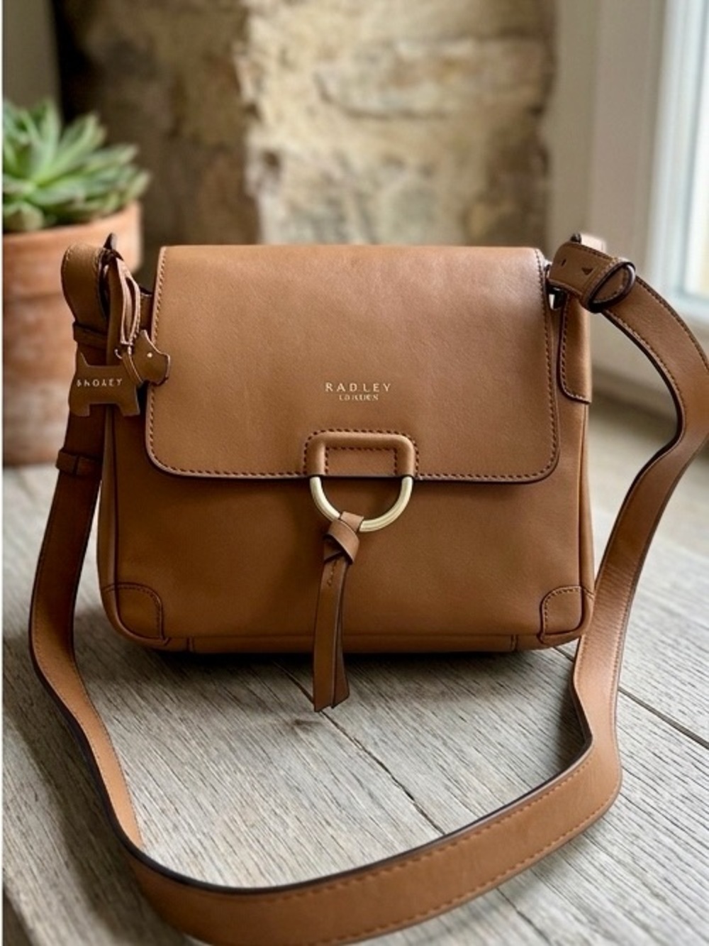 Radley London Bathurst Mews Leather Flapover Crossbody Bag Tan